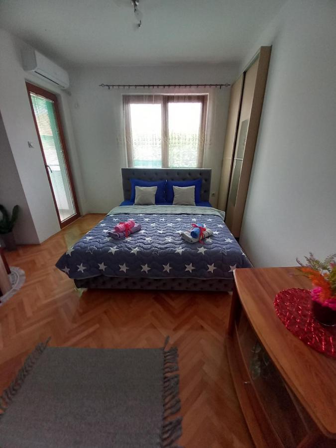 Luka Lux Appartement Ni Buitenkant foto